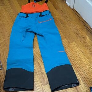 Norrona Men's Blue and Orange Ski Pants with  suspenders bib . (Small)